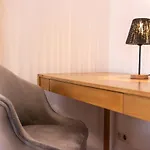 Stylish Old With Terrace In Lejlighed *